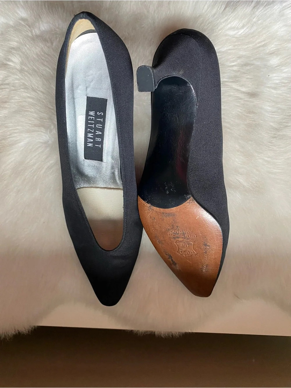 Stuart Weitzman Black Pointed Kitten Heels